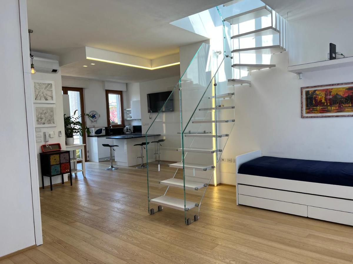 Appartamento Rooftop In Historical Center Bologna Esterno foto